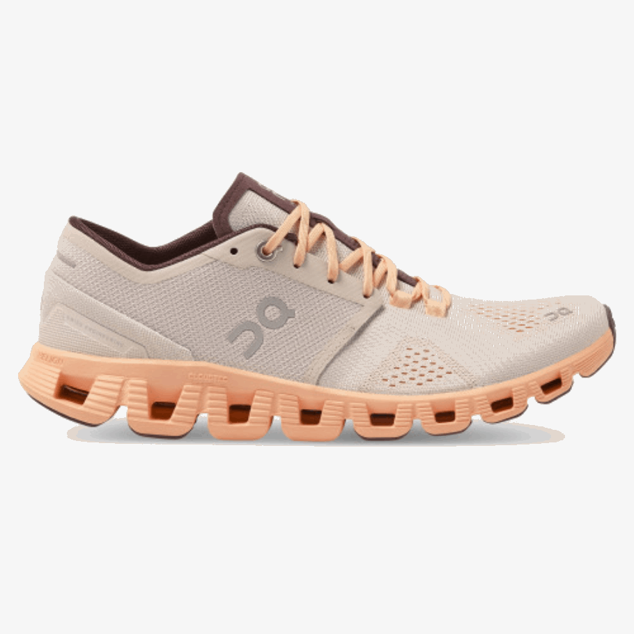 Cloud X On Running Silver-Almond