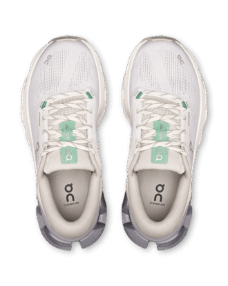 Women Cloudflyer 5